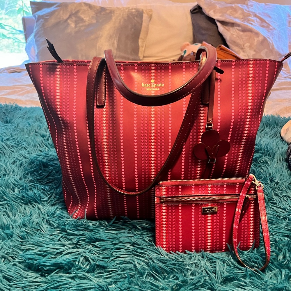 Kate Spade Heart Stripe Extra-Large Tote with Matching Clutch